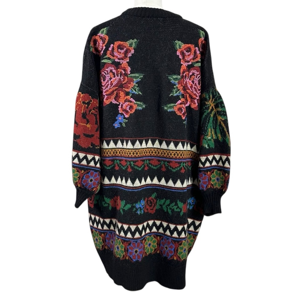 FARM Rio Black Floral Embroidered Chunky Cardigan with Red & Blue Roses - Picture 4 of 15